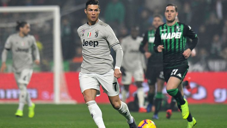 Ronaldo fires Juventus to go clear at the top |