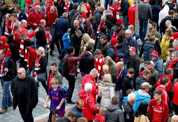 Bayern and Liverpool fans protest against high ticket fares!