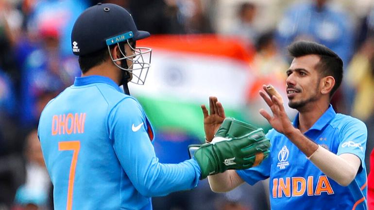 Remove Indian Army Insignia from MS Dhoni’s gloves, ICC requests BCCI